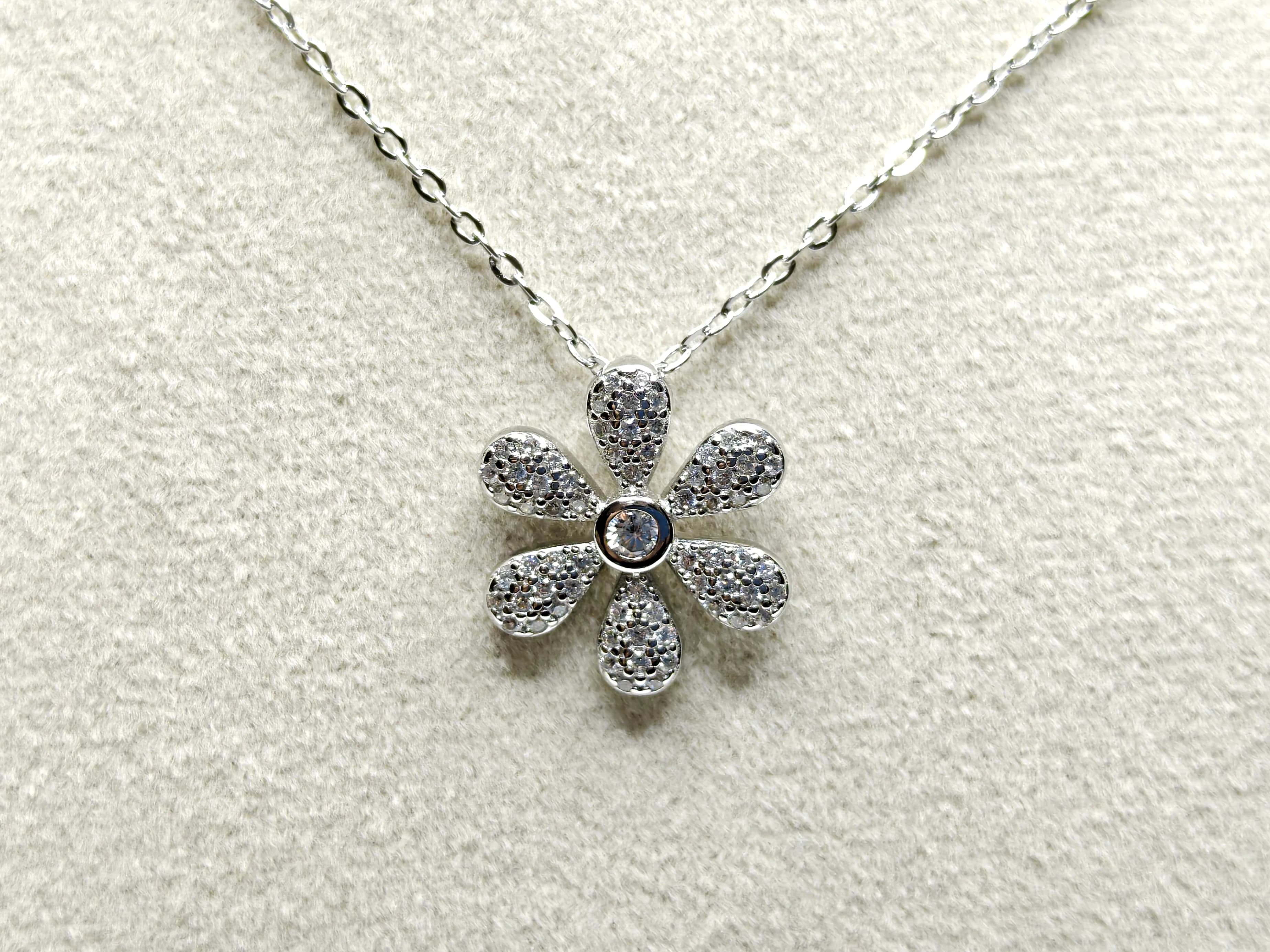 Flower Chain Set